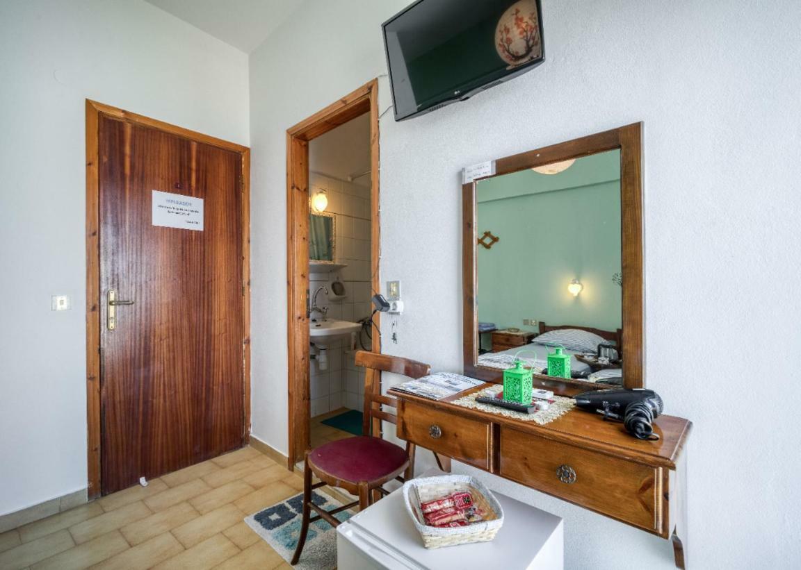 Lefteri'S Rooms Agia Galini Exterior foto